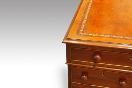 Victorian small mahogany partners desk edge