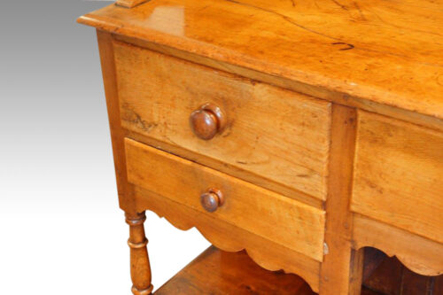Antique honey oak dresser