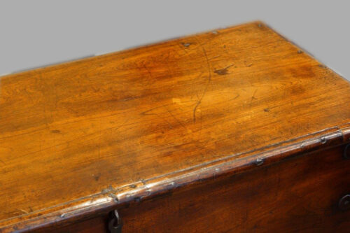 Colonial hardwood trunk top detail