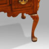 cabriole leg with pad foot