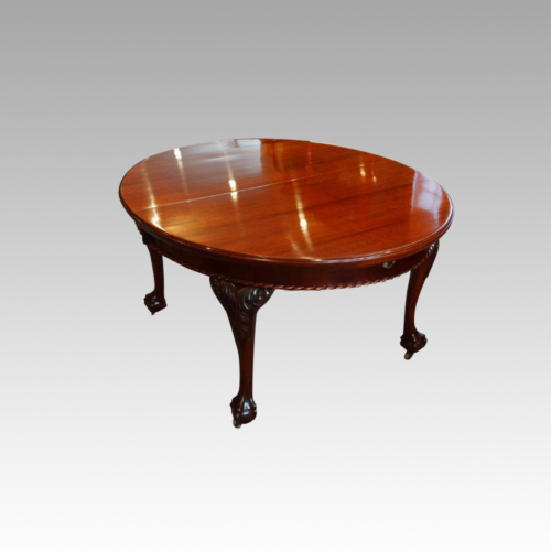 Antique dining table closed