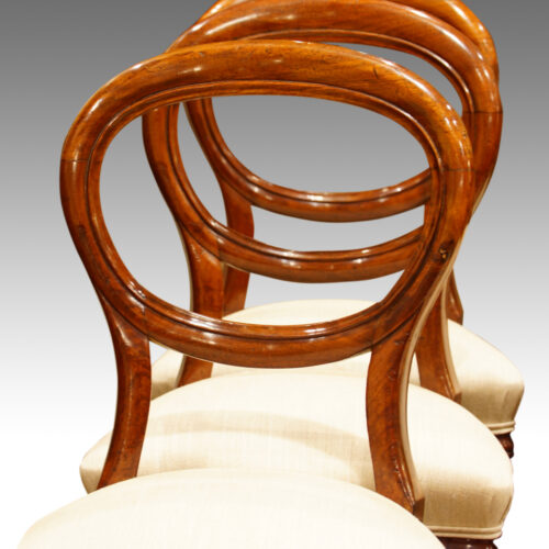 Set of 6 Victorian mahogany balloon back dining chairs detail