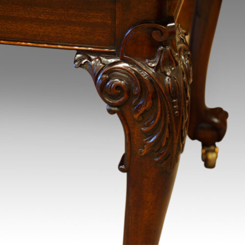 Edwardian dining table leg carving