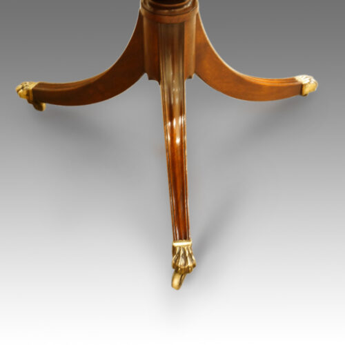 Edwardian 3- pillar dining table,8
