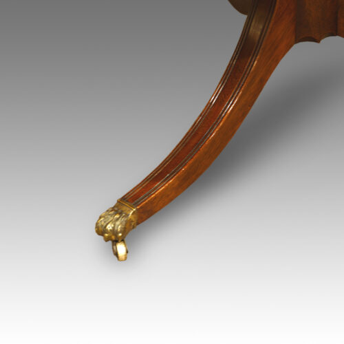 12 seat Mahogany 3 pillar dining table leg