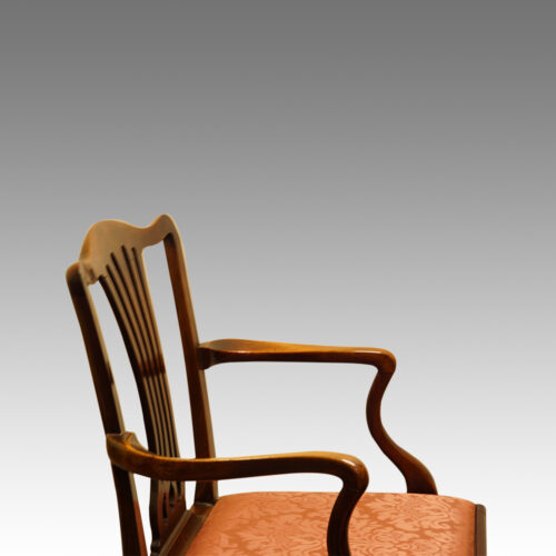 Set of 8 Georgian style mahogany dining chairs,side