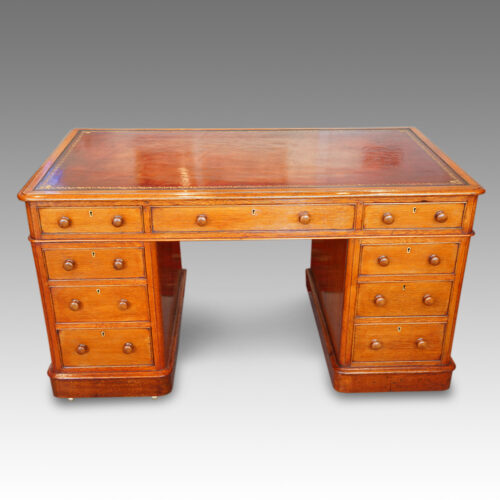 Victorian oak pedestal desk