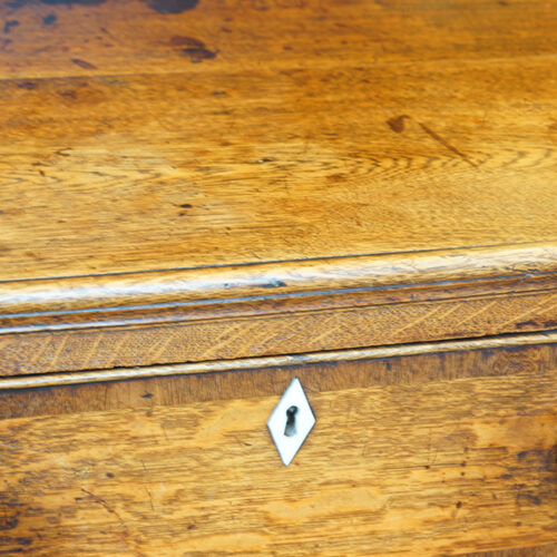 Georgian oak dresser