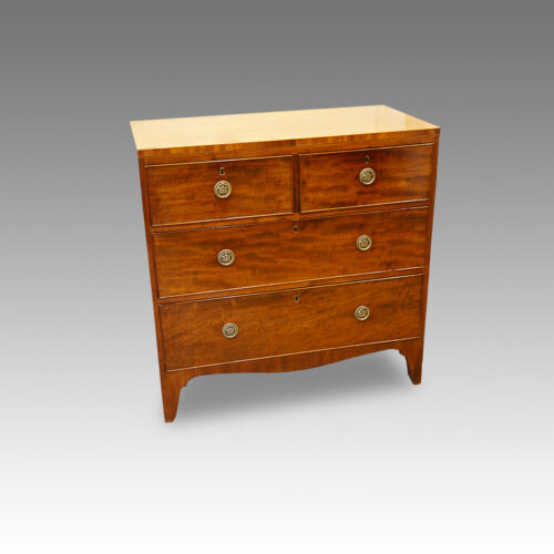 Regency mahogany chest of drawers