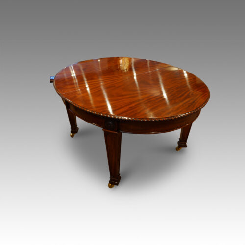 Edwardian dining table closed