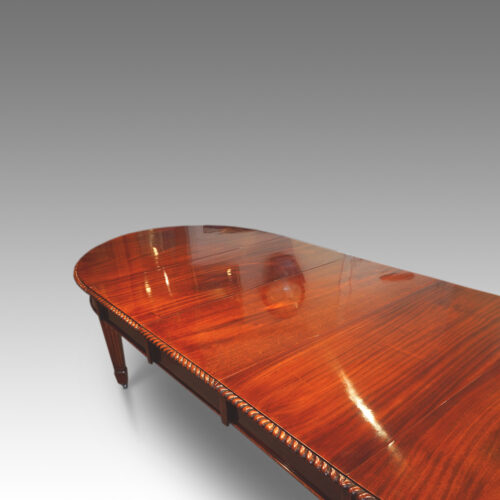 Top detail of dining table