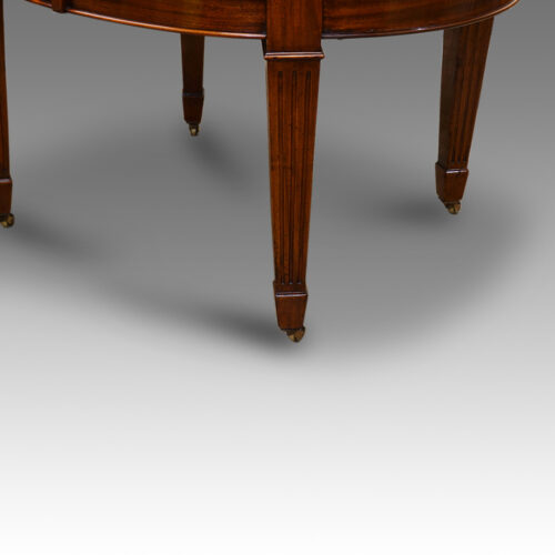 Edwardian table leg detail