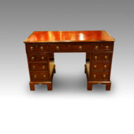 Victorian mahogany pedestal desk 120cms wide