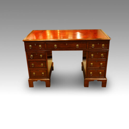 Victorian mahogany pedestal desk 120cms wide