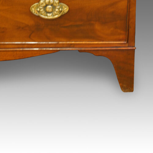 Bracket foot