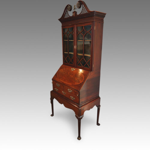 Antique bureau bookcase side