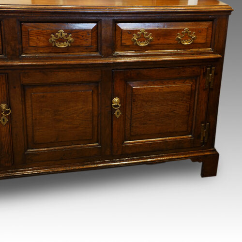 Georgian dresser detail