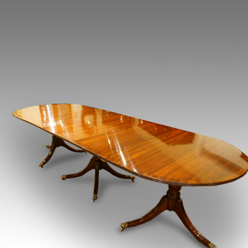 Mahogany 3 pillar dining table in regency style