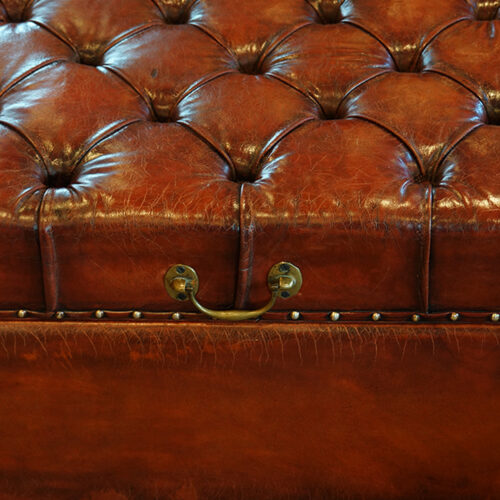 Handle of ottoman