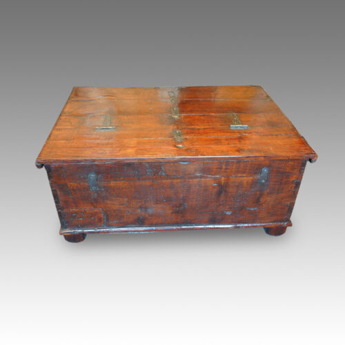 Antique chest rear
