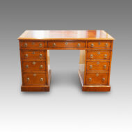 Victorian oak pedestal desk