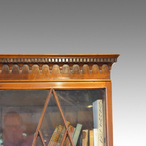 Georgian cornice