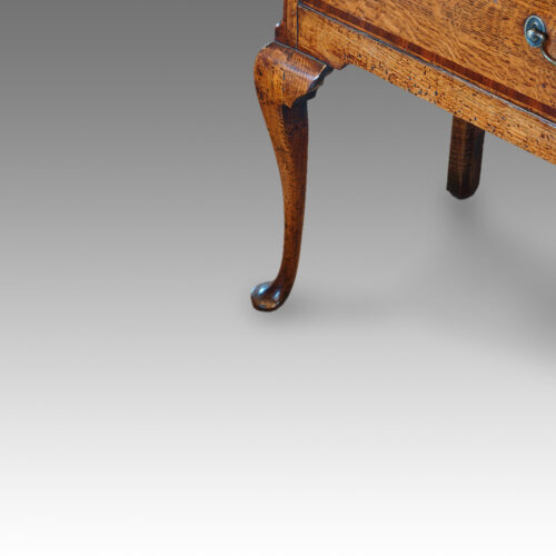 Georgian oak cabriole leg