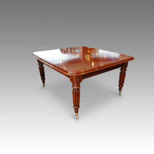 Victorian table mahogany top
