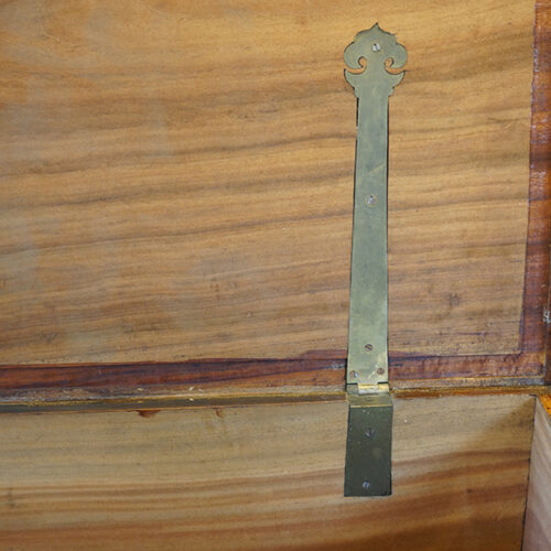 Antique brass hinge