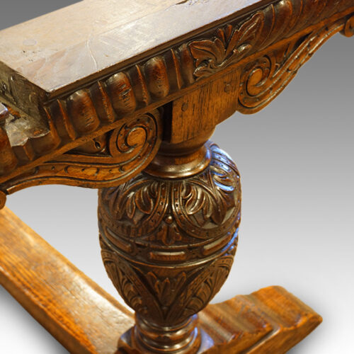 Carved oak bulbous table