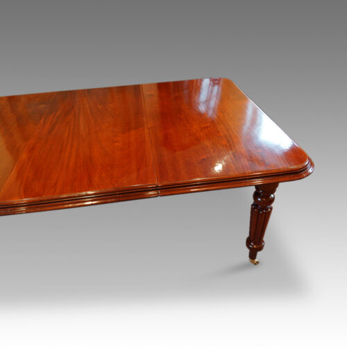 Victorian mahogany dining room table