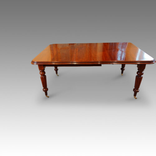Antque dining room table