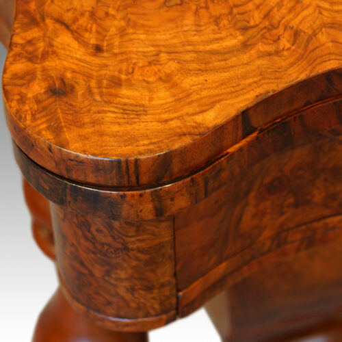 Serpentine Victorian games table