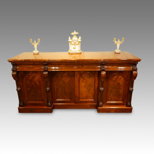 Victorian mahogany 4 door sideboard