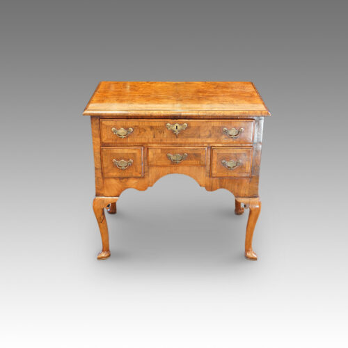 George I walnut lowboy