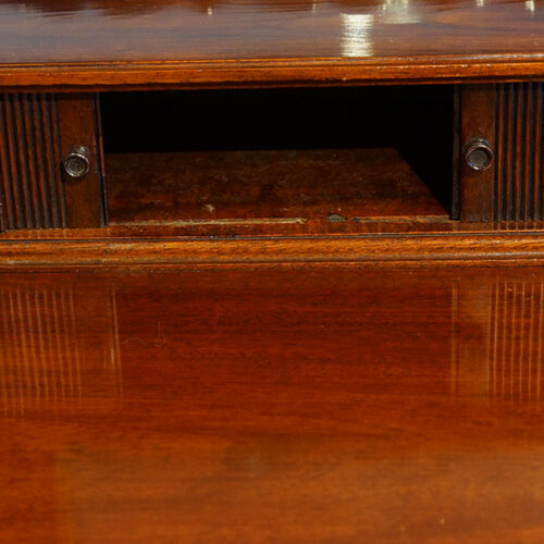 Edwardian mahogany gentlemans dressing chest tambour open