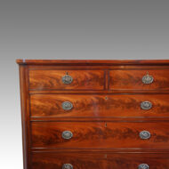 Large Victorian mahogany chest of drawers detail front