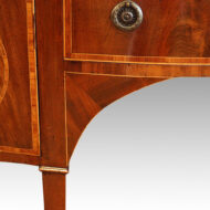 Georgian serpentine mahogany inlaid sideboard corner bracket
