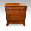 Late Georgian mahogany small chest of drawers