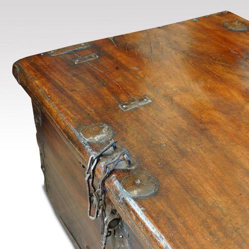 Antique Colonial trunk with iron lock plate top detail