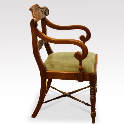 Set of 8 William IV mahogany dining chairs armchair side