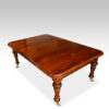 Victorian mahogany extending dining table with 2 leaf inserts, 1 leaf inset