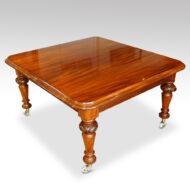 Victorian mahogany extending dining table with 2 leaf inserts, closed without its leaves