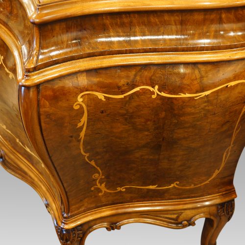 Pair of Italian commodes side detail