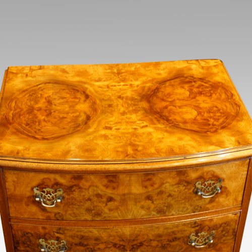 Pair of walnut small chests top