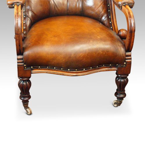 19thc. button back leather reading chair front seat