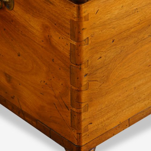 Camphor wood ottoman dovetails detail