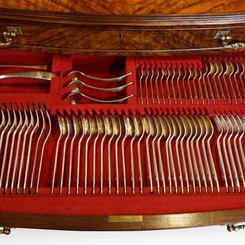 Walnut 12 sitting canteen of cutlery detail drawer