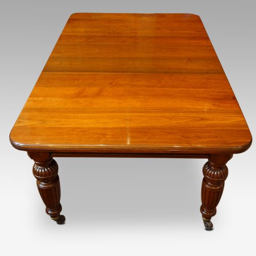 Edwardian walnut extending dining table end