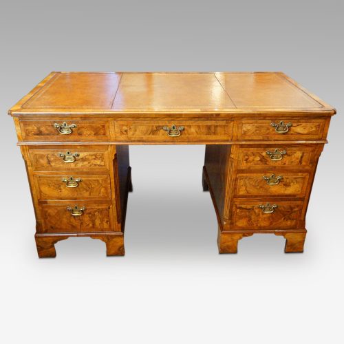 Georgian style walnut pedestal desk